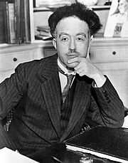 ZWARIOWANA HIPOTEZA DE BROGLIE A Louis-Victor Pierre Raymond książe de Broglie 1892-1987: Wszystkie czastki maja dwoista naturę i w pewnych okolicznościach