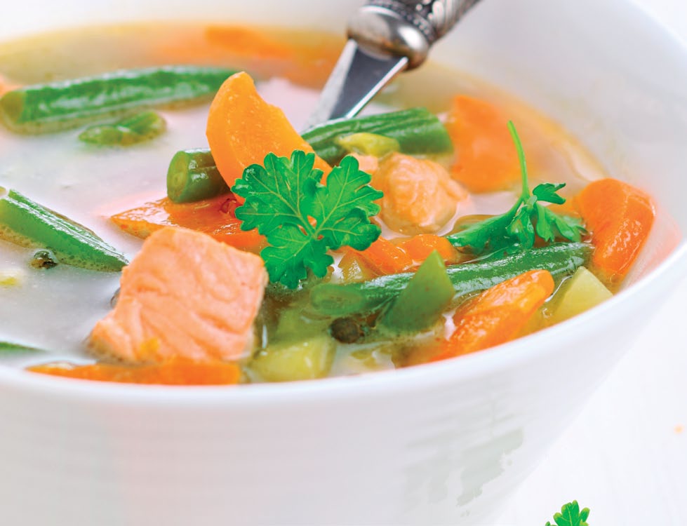 Wstęp Zupa to danie znane od zamierzchłych czasów. Jest bardzo popularne, głównie ze względu na dostępność składników oraz ich stosunkowo niewielki koszt.