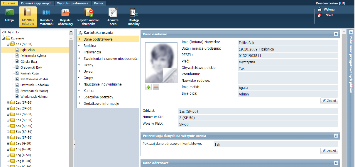 UONET+. Dokumentowanie lekcji i prowadzenie dzienników w klasach 1-3 szkoły podstawowej 4/41 Aby skreślić ucznia w dzienniku (bo np.