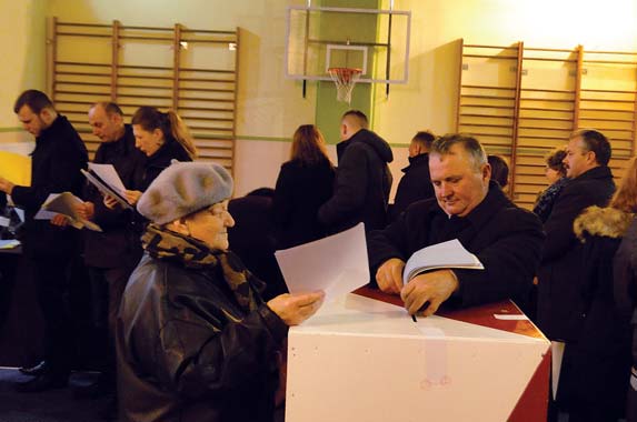 WYBORY SAMORZĄDOWE 2014 G os