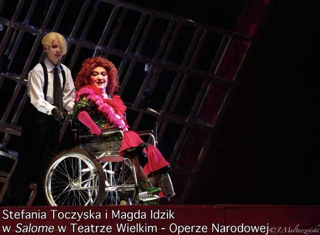 powszechnie chwalone: Księżnej de Bouillon w Adrianie Lecouvreur Cilei (obok Mirelli Freni) i Czarownicy w Rusałce Dvořáka (obok Gabrieli Beňačkovej), operze nigdy wcześniej nie wystawianej w Nowym