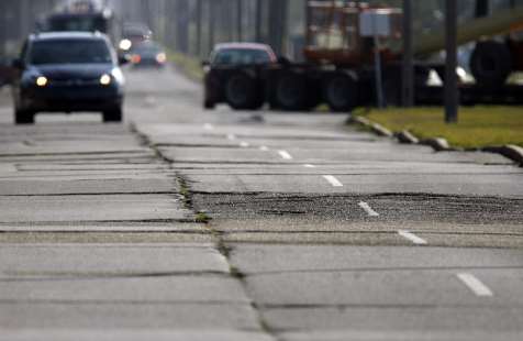 PIERWSZE ANALIZY WYMAGAŃ DOKUMENTU
