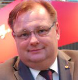 JACEK BUCHOLC Prezes Zarządu, WRH Global Polska Sp. z o.o. Absolwent Wydziału Papiernictwa i Poligrafii Politechniki Łódzkiej. Od 1992 roku aktywnie związany z branżą poligraficzną.