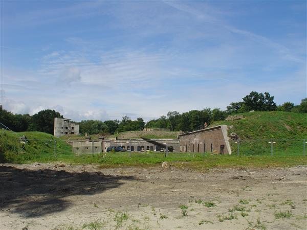 Oferta fortu :sierpień Zwiedzanie fortyfikowania położeniu tym malowniczym i inżynierii dostarcza zakątku wojskowej znalazły nie tylkoswój XIX z(w obcowania przyrodą, i azyl.