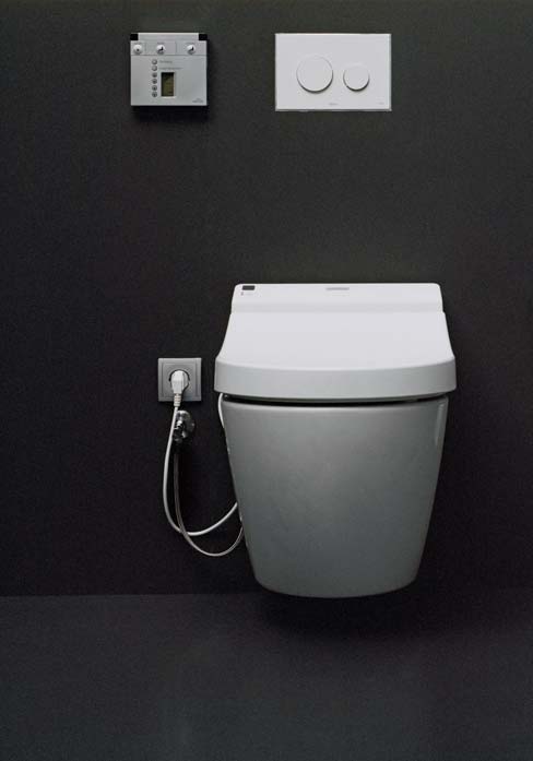 STELAŻE TECEprofi l DO WASHLET TOTO P a r t n e r s t w o w i m i ę h i g i e n y Grupa TECE zawarła partnerstwo strategiczne z japońskim producentem ceramiki sanitarnej TOTO, wiodącym na rynku
