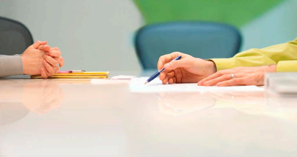 Przegląd nowości podatkowych Nr 36, 3 października 2011 Z przyjemnością oddajemy w Państwa ręce kolejne wydanie newslettera, w którym znajdą Państwo najciekawsze orzeczenia oraz interpretacje