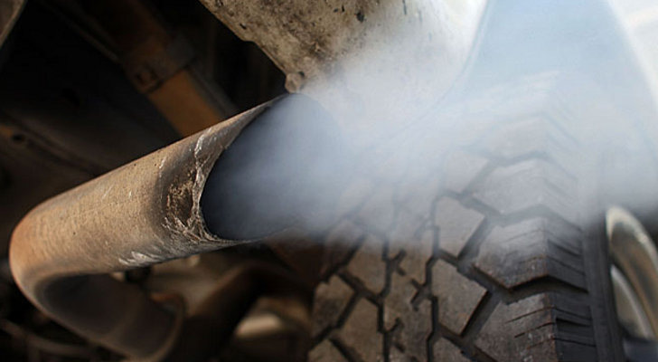 Źródła antropogeniczne: termochemiczna konwersja paliw, Emisja pyłu Ponad 75% emisji NOxi SO 2, około 70% emisji CO, ponad 75% emisji pyłów i ponad 90% CO 2 wydobycie i transport