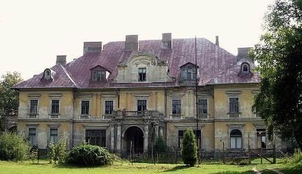 Zdjęcie 23 Kościół w Bałtowie Lp. Źródło: www.gminabaltow.pl Przykładowe lokalizacje i inwestycje mogące być objęte projektem rewitalizacyjnym uzupełniającym nr 9 Miejscowość nr rej. zabytku 1.