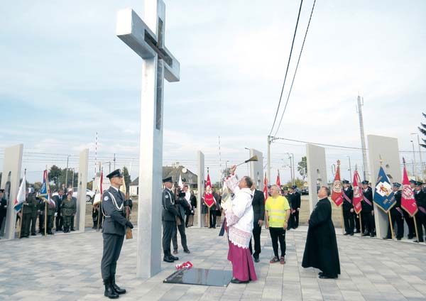 Tygodnik Podlaski 30 września 2016 wydarzenia 5 PANTEON NIEZŁOMNYCH 2 października br.