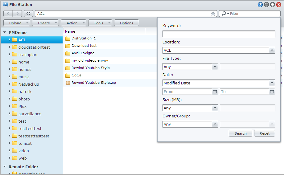Wyszukiwanie plików i folderów Synology RackStation Przewodnik użytkownika Można wpisać słowa kluczowe w polu Filtruj w prawym górnym rogu aplikacji File Station, aby odfiltrować pliki i foldery w