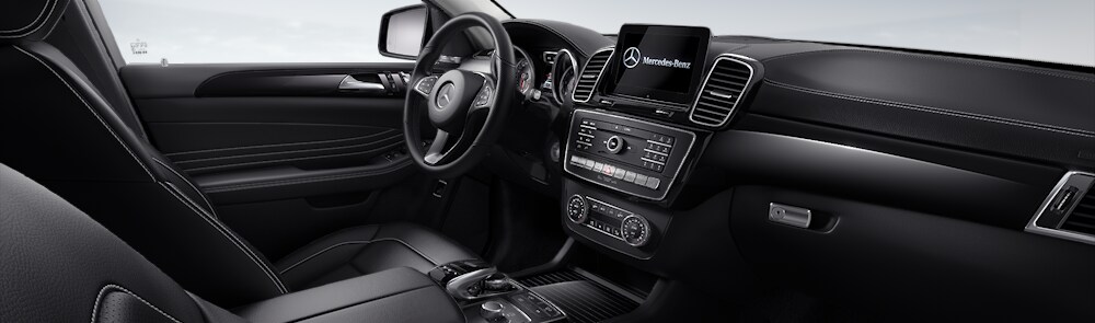 Ilustracja zbliżona Ilustracja zbliżona Podsumowanie Silnik GLE 350 d 4MATIC Coupé 326 50 Model specjalny i pakiety 47 93 Lakier designo biel diamentu BRIGHT 9 371 PLN Obręcze kół Felgi aluminiowe