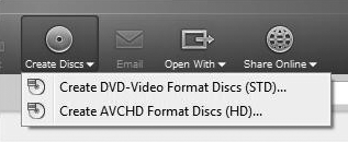 Zapisywanie obrazów na płycie Można wybrać filmy zaimportowane do komputera i zapisać je na płycie. 1 Włącz komputer i włóż niezapisaną płytę do napędu DVD.