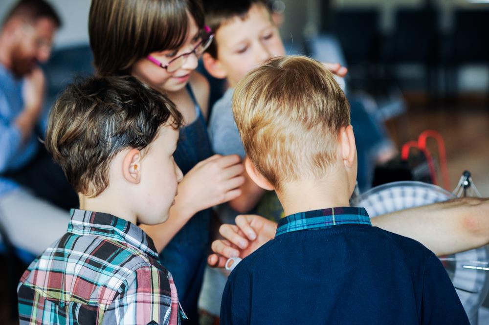 SOBOTY W DOMU COOLtury Miejsce: ul. Dąbrowszczaków 2 (sala koncertowa, IV piętro) Planowane terminy: 2 x soboty w miesiącu przez cały rok 2017 Więcej na www.dkpraga.