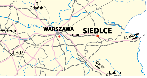 Siedlce położone są w transeuropejskim korytarzu transportowym. W pobliżu Siedlec krzyżują się dwie drogi krajowe (droga krajowa nr 2 i droga krajowa nr 63) oraz drogi wojewódzkie.