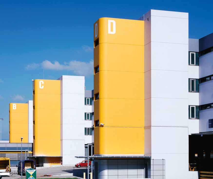 Wprowadzenie Produkty można zamawiać wysyłając zapytanie na stronie www.propman.pl Konstrukcje żelbetowe i posadzki balkonowe trwale zabezpieczone na długi czas.