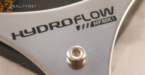 1. OCZ HYDOFLOW, INNOVATEK i7 CPU COOLER Pojawienie się procesorów dwurdzeniowych wymusiło na producentach chłodzenia zmiany w konstrukcji coolerów, tak by mogły bardziej efektywnie odbierać ciepło.