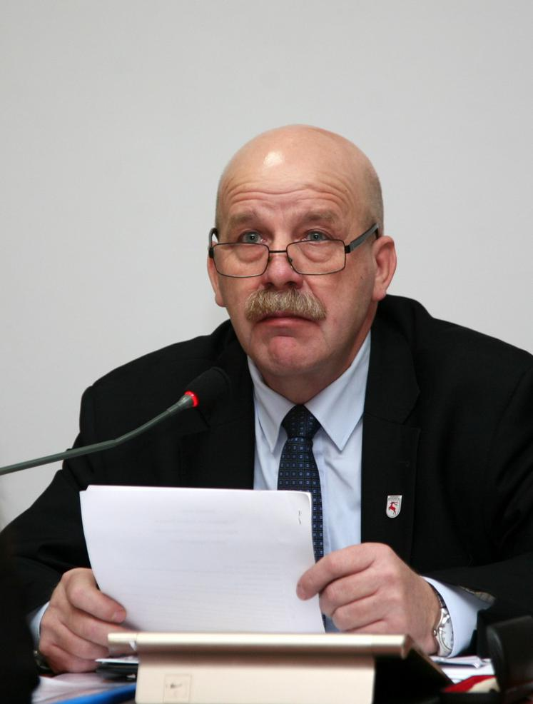 Podjęcie przez Zgromadzenie Związku Powiatów uchwał Zgromadzenie podjęło uchwałę wprowadzającą zmianę do uchwały z dnia 31 grudnia 2014 roku w sprawie wysokości i terminu płatności składek