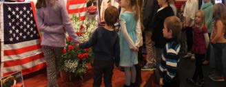 WIELKIE PODZIĘKOWANIE Organizator Bankietu Charytatywnego Fundacja Kultury Polskiej pragnie złożyć wielkie podziękowanie dla wszystkich. którzy wzięli udział i złożyli donacje na rzecz Kolegium św.