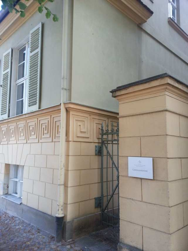 Staż odbywałem w Pressereferat(stanowisko rzecznika prasowego), które jest organizacyjnie przypisane do Generalnej Dyrekcji.