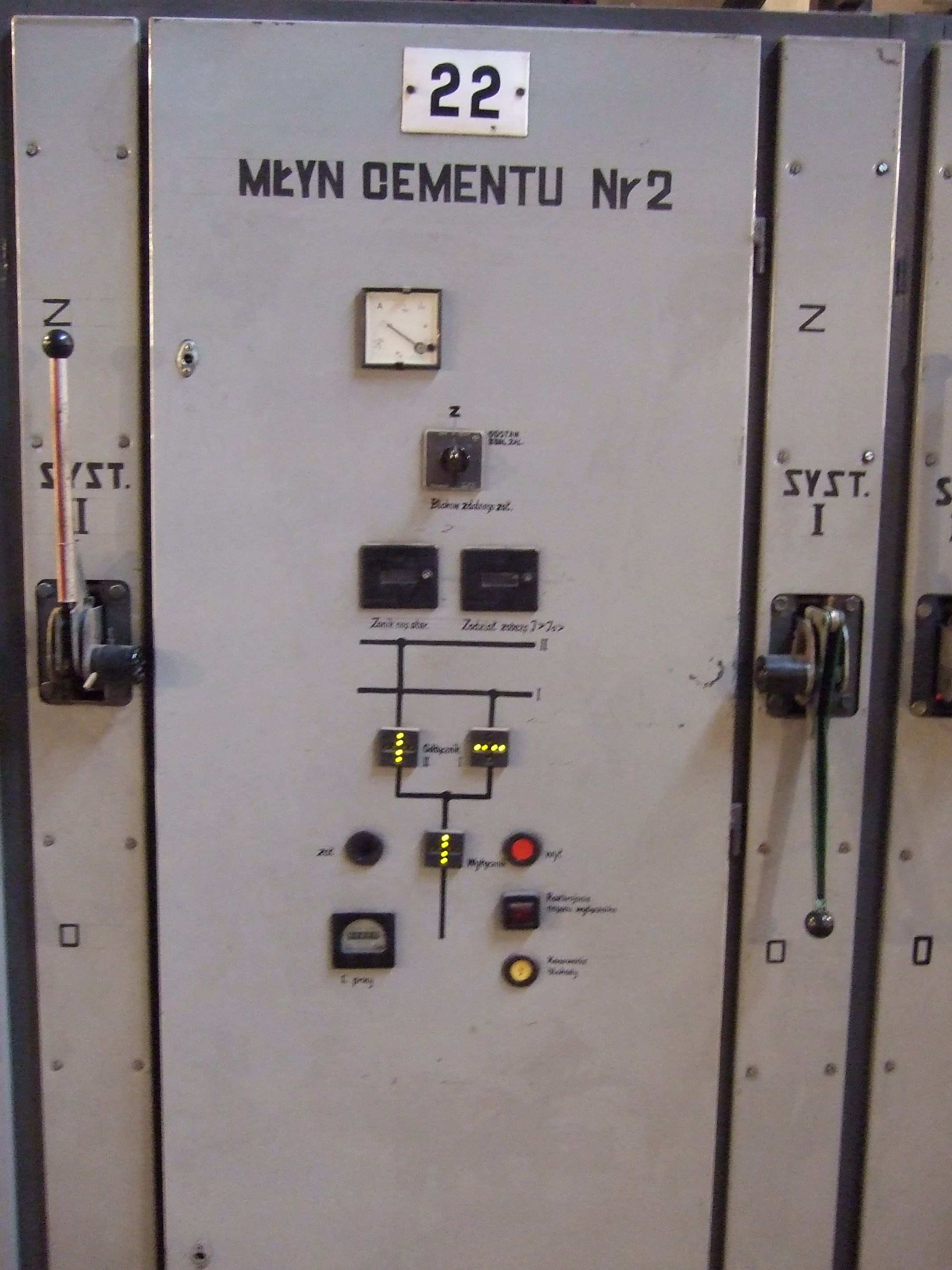 Zeszyty Problemowe Maszyny Elektryczne Nr 79/2008 23 Marek Kacperak Cementownia Odra S.A.