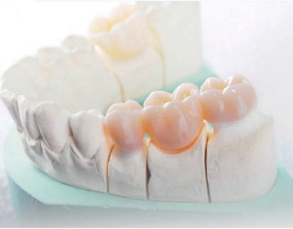 Zirconium HT White Cyrkon ST White ZrO2 + HfO2 + Y2O3 99% Mosty Y2O3 4.