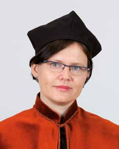 władze dziekańskie 19 Prodziekani Prof. dr hab. n. farm. Grażyna Nowicka Prodziekan ds.