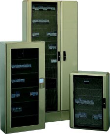 Dobór rozdzielnic Rozdzielnice elektryczne do 630 A Poster Rozdzielnice elektryczne Prisma G patrz katalog System funkcjonalny Prisma G", KATKT31000 Obudowy Prisma G, GK i szafy Prisma GX.