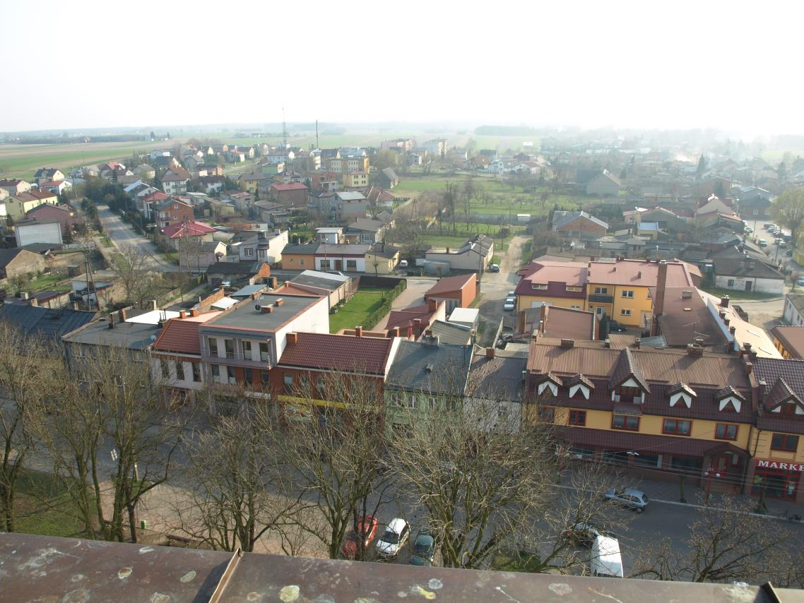 43 Uczestnicy Projektu na wieży dobrskiego kościoła.