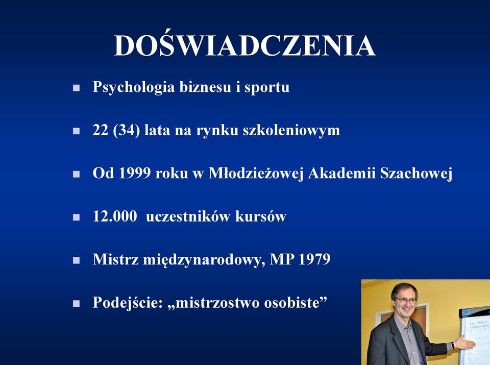 Młodzieżowej Akademii Szachowej 12.