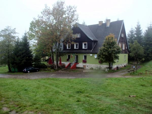 Trasa prowadziła szlakami turystycznymi Gór Stołowych.