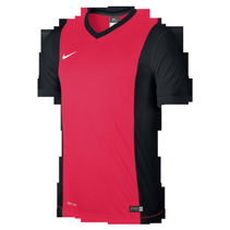 PARK DERBY LEKKA KONSTRUKCJA ZAPROJEKTOWANA, BY WYGRYWAĆ. Materiał Dri-FIT zapewnia suchość i wygodę. Panel o konstrukcji z płaskimi szwami. Trójkątne wycięcie pod szyją z zakładkami.
