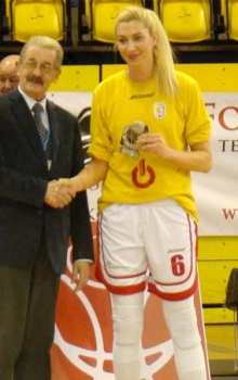 OFICJALNE NAGRODY ZA RUNDĘ ZASADNICZĄ: (wyboru dokonywali trenerzy) GRUPA A MVP: Anna Dąbek (PTS Lider Pruszków) NAJLEPSZY TRENER: Maciej Gordon (AZS Uniwersytet Warszawski) PIERWSZA PIĄTKA: