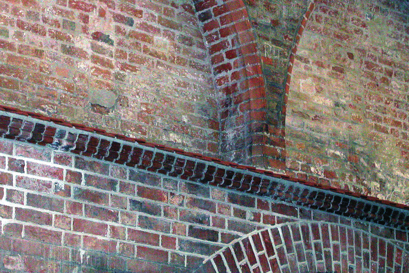 Manufaktura Ceglarska na Zamku w Gniewie Manufaktura Ceglarska na Zamku w Gniewie to inicjatywa mająca na celu produkcję ceramicznych elementów architektonicznych przy zastosowaniu tradycyjnej