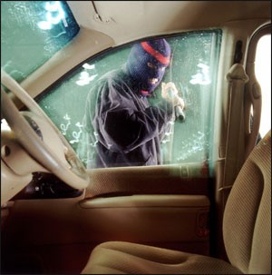 Wykrywalność w poszczególnych jednostkach Kradzieże samochodów : Nazwa jednostki Kradzież samochodów 2010 r.
