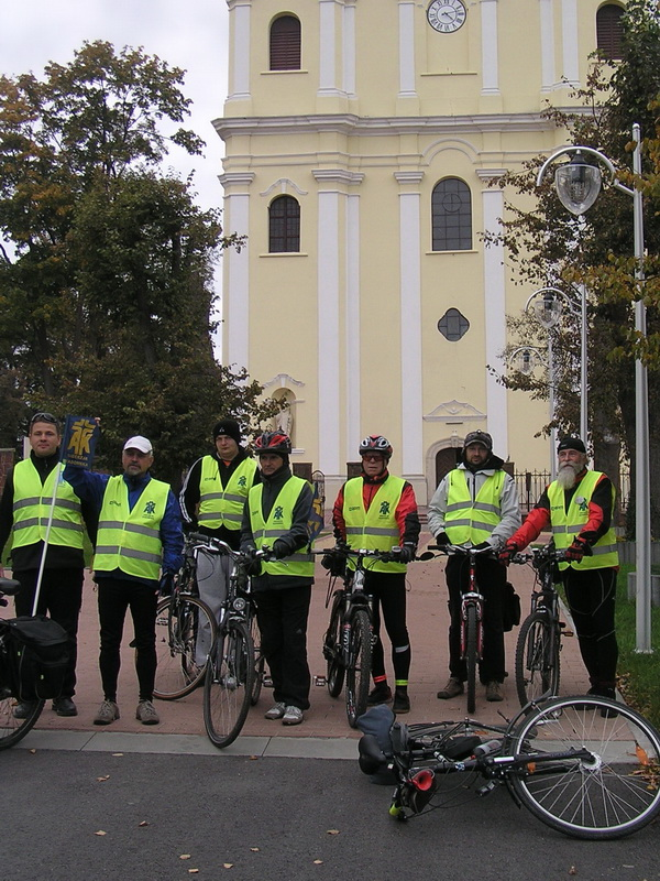 Pod patronatem Diecezjalnego Instytutu Akcji Katolickiej w dniach 27, 28 i 29 września odbyła się pierwsza część Pielgrzymki Rowerowej do Sanktuariów Diecezji Radomskiej.