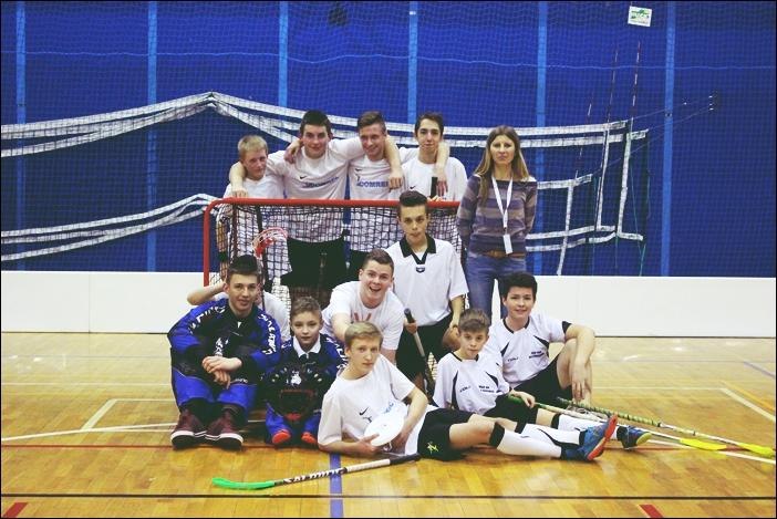 WIADOMOŚCI SPORTOWE 23 stycznia w hali Uniwersytetu Wrocławskiego odbył się mecz pokazowy support przed rozgrywkami unihokeja w ramach I ligi seniorów Floorball Wrocław UKS Prus Żary.