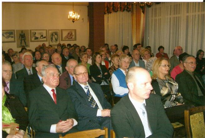 - JUBILEUSZOWY KONCERT w wykonaniu Orkiestry im. Johanna Straussa dla działaczy osiedla Wzgórze Wolności (17.03.2010r.
