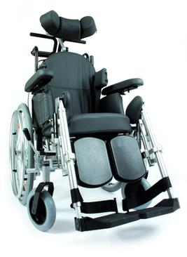 INSTRUKCJA UŻYTKOWNIKA WÓZEK INWALIDZKI SPECJALNY STABILIZUJĄCY GŁOWĘ I PLECY VCWK7CP Wydanie 05.14 USER S MANUAL SPECIAL WHEELCHAIR STABILIZING BACK AND HEAD VCWK7CP Edition 05.