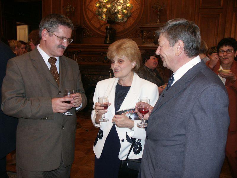 prof. Bolesław Niemierko, Janina Skibińska (wicedyrektor OKE w Łodzi); Marek Legutko, (dyrektor OKE w