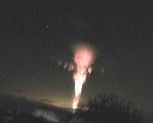 Efekty optyczne związane z wyładowaniami Jonosfera - Chmura optycznie widoczne jako TLE (Transient Luminous Event) orbitalnie: ISUAL, EUSO SPRITE czas trwania świecenia : ok.