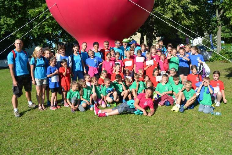 Kolejny obóz naszych milusińskich w Starym Keleńsku. W tym roku ruszylismy troche dalej kierunek Wałcz Bieg Filmowy i Sport Generacja.