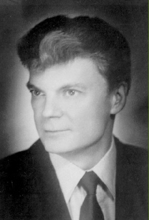 doc. dr Piotr Moszczyński