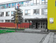 Pensjonaty Michalowce Penzión Biela labuť Masarykova 47 E-mail: biela.labut@stonline.sk Tel.: +421-56-688 25 11 Mobil: +421-905-712 800 Penzión HVIEZDA J. Švermu 5948 E-mail: j.zolota@szm.sk Tel.: +421-56-642 49 08 Mobil: +421-905-311 789 Penzión Luna Ľ.
