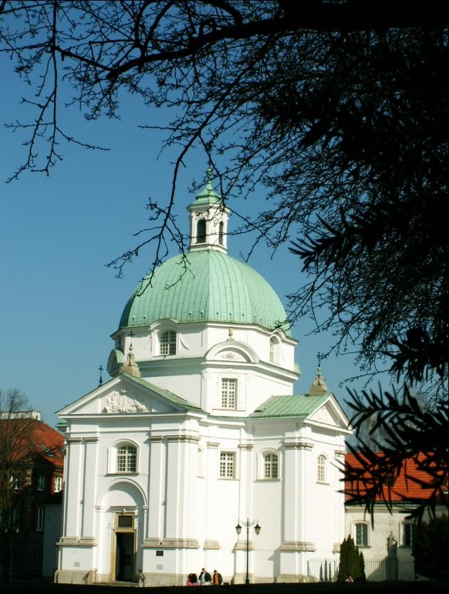 Kościół Świętego Kazimierza: Kościół Sakramentek dominuje nad Rynkiem Nowego Miasta. Jest to jeden z najładniejszych warszawskich kościołów.