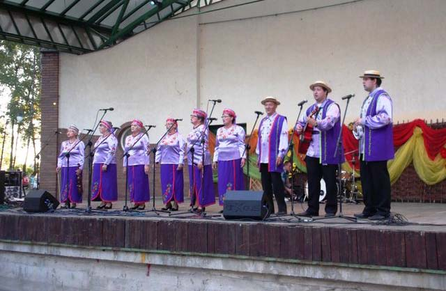 W dniu 30 sierpnia zespół Wierasy zaprezentował się na "IV Festynie