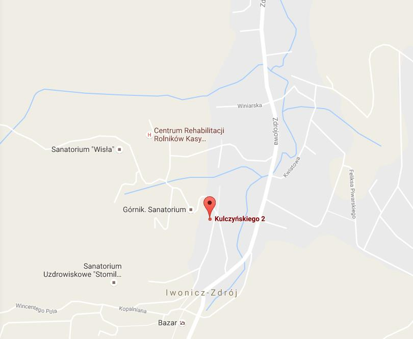 Budynek hotelowo-usługowy zlokalizowany jest w narożniku przy zbiegu ulic Kulczyńskiego oraz Ks. Jana Rąba i jest dobrze wyeksponowany. Główne wejście do budynku znajduje się od strony wschodniej.