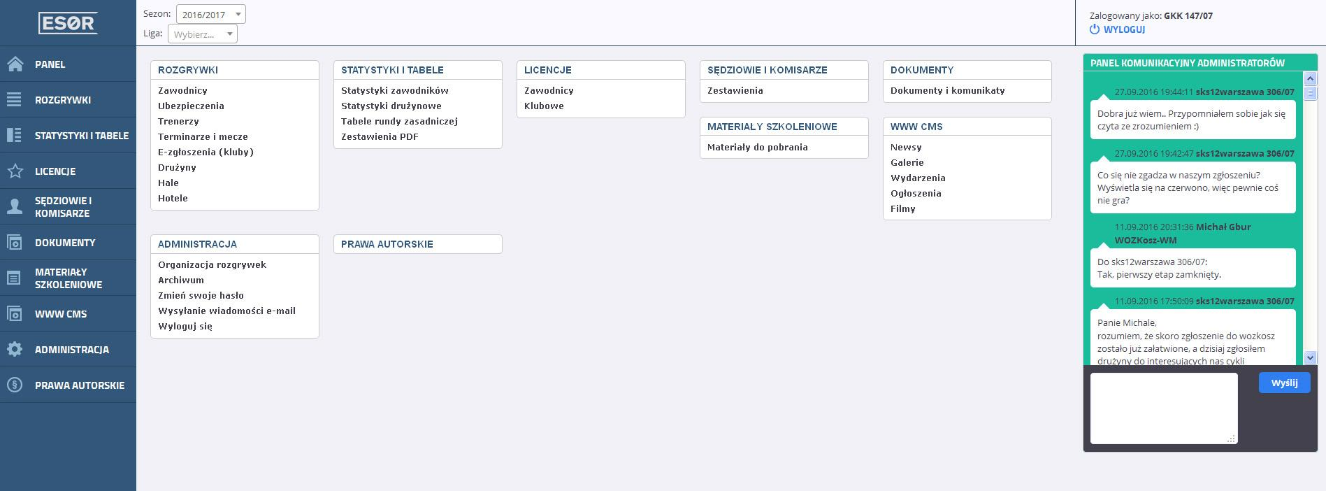 a. Panel komunikacyjny administratorów (po prawej stronie) b.