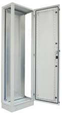 Obudowy energetyczne Szafy SZE2 - Uniwersalne szafy energetyczne, przeznaczone do zastosowania w warunkach wewnętrznych. - Konstrukcja szafy pozwala na proste łączenie szaf w zestawy szeregowe.