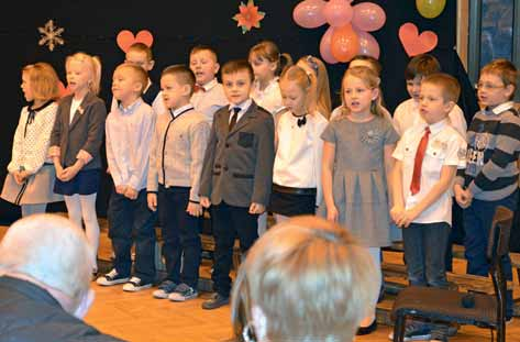 EDUKACJA Dzień Babci i Dziadka w Komorowie ZS Komorów szkoła przyjazna żywieniu i aktywności fizycznej!