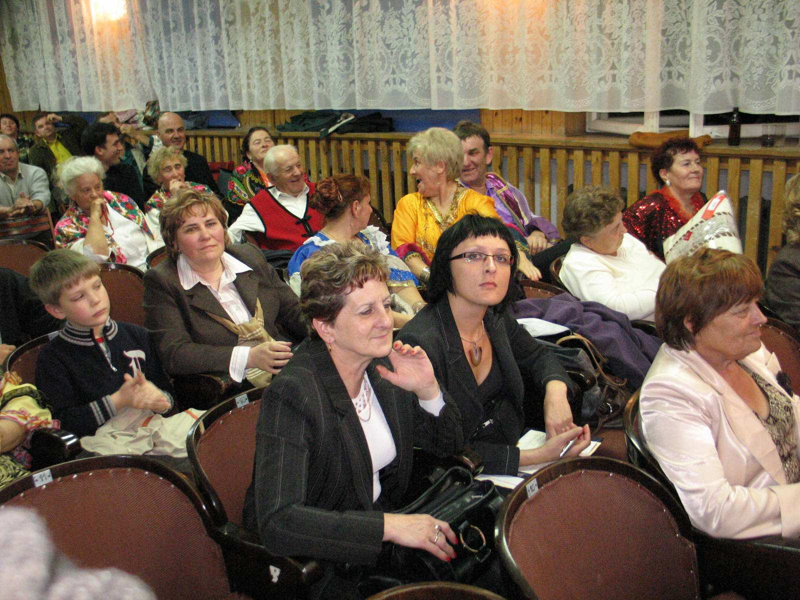 Biuletyn informacyjny Urzędu Gminy Wierzbica W dniu 19-ego października br. w Kąkolewnicy (woj. lubelskie) odbyło się I Wojewódzkie IX Międzywojewódzkie Spotkanie Kabaretowe.